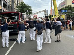 新竹集合住宅大火 慈濟志工前往搶救現場關懷
