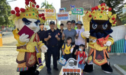 學甲分局開學日請出南鯤鯓代天府神偶保護學童平安成長002