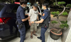 九旬老翁深夜迷途，民權暖警送返家