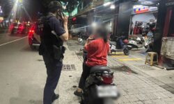 婦人外出忘記回家路 陽警暖心指路助返家