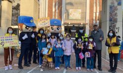 （公關見報）豐原警分局關懷弱勢家庭 加強護童勤務確保學童安全返校