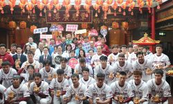 張善政合體樂天桃猿職棒赴中壢仁海宮祈福奪佳績1