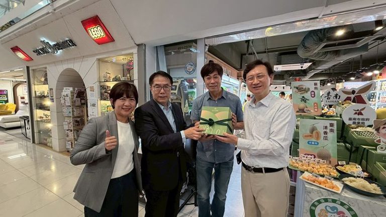 黃偉哲星國行 積極行銷台南優鮮果 市府團隊耕耘新加坡多元農特產品外銷通路