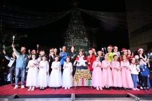 10公尺夢幻聖誕樹 點亮彰化夜空