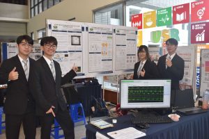 慈大醫資系專題發表 展現智慧醫療跨域能力