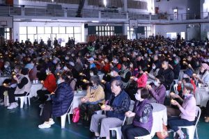 慈濟辦光復歲末祈福會 逾500人祈禱