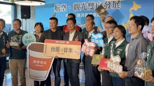 林俊憲推廣台南機場航線觀光