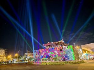 恆春夜未眠 南門光雕展演驚豔亮相