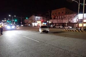 中市清水區路口左轉車撞及2行人受傷送醫