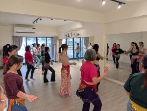 中東肚皮舞減壓運動 培養新住民興趣