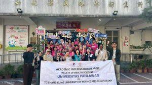 嘉縣公共衛生國際交流 長庚科大偕印尼、美國學者參訪民雄衛生所