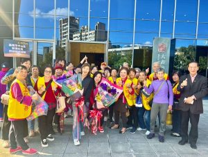 新建社區奪金點之星 打造高架橋下的長輩樂園