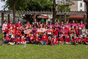 南老之家草地音樂會 耶誕傳愛鄰里共響