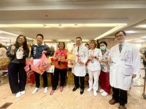 若瑟醫院聖誕義賣熱鬧登場 守護弱勢家庭及慢飛天使 為寒冬送上溫暖