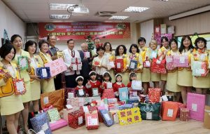 雲林家扶童耶誕圓夢 聖誕老人333份心願禮物送暖