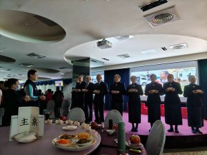 慈濟冬令發放 臺東席開49桌圍爐