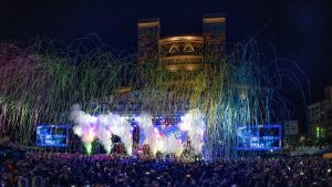 嘉市跨年晚會 黃敏惠與25萬人共迎2026