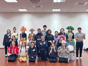 舞台當職涯教室 慈大親善劇團《AI更有愛》出發