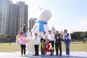 中台灣燈會小年夜登場 甜蜜過馬年