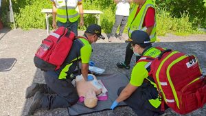 基隆消防局籲民眾學習CPR 禮讓救護車