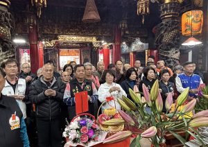 黃敏惠率隊至苗縣白沙屯拱天宮參拜