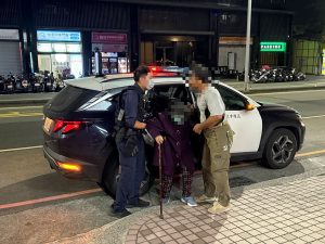 夜巡巧遇迷途婦 鼎金警護送團員