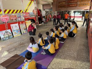 慶祝消防節 法源幼兒園參訪學甲消防分隊