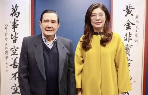 【幽湖閒話】要練簽名！∕李伯元