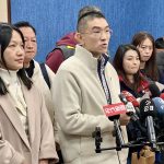 【幽湖閒話】謝國樑兒少兩好事！∕李伯元