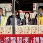 張嘉郡攜會計師公會寒冬送暖捐白米