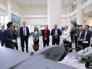 德國馬歇爾基金會 訪無人機亞創中心