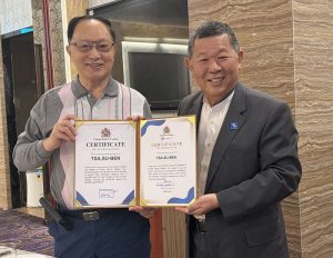 整形名醫曹賜斌拋磚引玉 捐贈馬拉威貧窮家庭