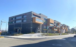 桃園陽光劇場增設儲車道 完善交通配套