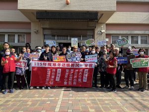 湖內警號召警友等民間企業資源寒冬送暖