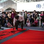 環球購物中心攜手高雄車站推出「大開眼界」主題活動 下沉廣場熱鬧登場