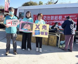 番路中埔衛生所攜手玄武宮冬季送暖