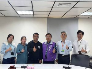 小港運動場球門遭拆 范織欽提建言