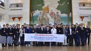 跨國交流智慧醫療科技 越南衛生福利部率團參訪台北慈院