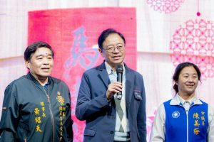 陸官校友會寒冬送暖 張善政肯定傳遞溫情