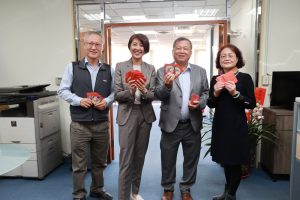 發春節小紅包 許淑華祝大家新春行大運