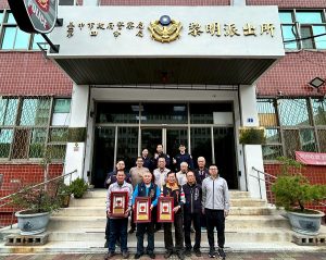 三宮廟公益贈警用裝備維護治安更有力