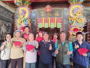 事業有成全鄉發紅包 泰博董座陳朝旺回饋鄉里
