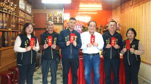 聖賢宮虔誠信徒刮中百萬傳為佳話