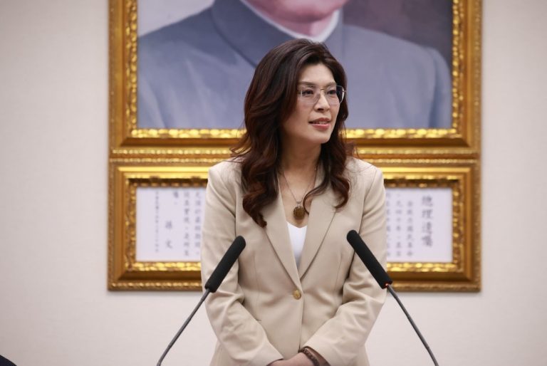 兩岸論壇圓滿順利 鄭籲政府重啟對話