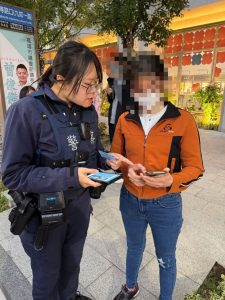 愛情話術誘購點數 超商報警攔阻