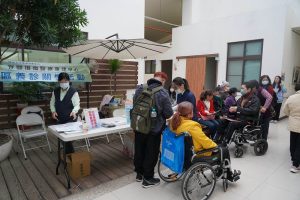 慈濟中區脊損中心彰化義診 權威領軍醫病零距離