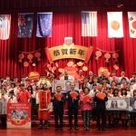 新興國際中小學開學 發外幣紅包