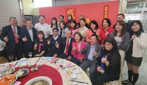 柯志恩出席王金平院長春節餐會互道新年快樂