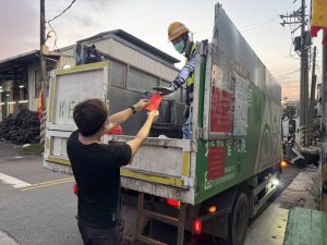 清潔隊馬年開工 婉拒紅包捐公益