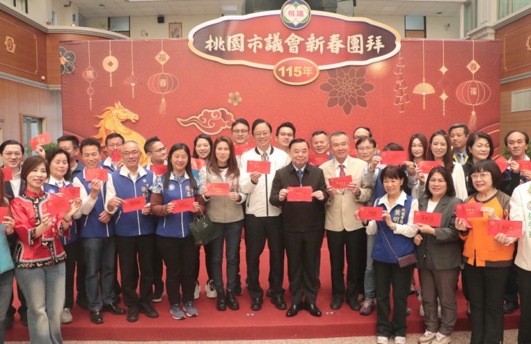 議會新春團拜 邱奕勝盼加速推動市政建設